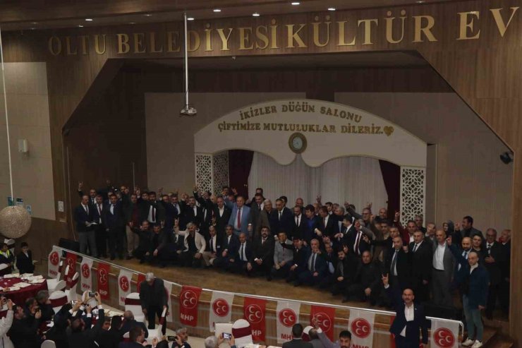 MHP Oltu Teşkilatı ‘Cumhur İftar Yemeği’ verdi