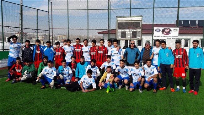 kars’ta-u17-gencler-sampiyonasinin-galibi-demirspor-oldu-(4).jpg